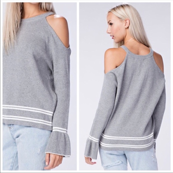 💕Cold Shoulder Sweater💕 - Picture 2 of 5